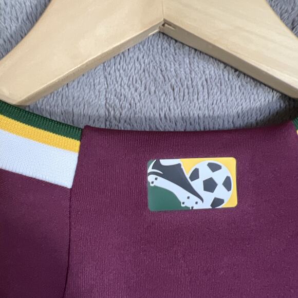 Adidas Women’s 2024 Portland Timbers Archive MLS Jersey Size XL NEW - Picture 7 of 11